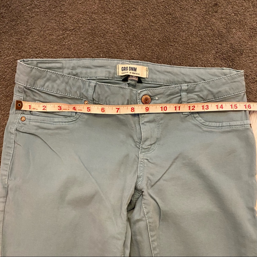 Robin’s Egg blue skinny jeans - Picture 8 of 9